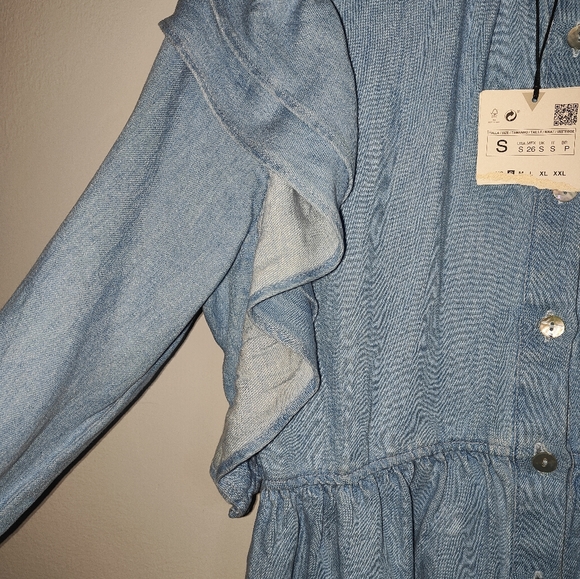 NWT Zara Women’s Denim Ruffles Blue Button Down Shirt - Picture 7 of 14